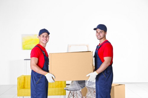 Customhouse moving van for furniture and boxed belongings