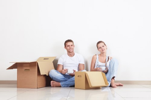 Booking and payment terms for removal services